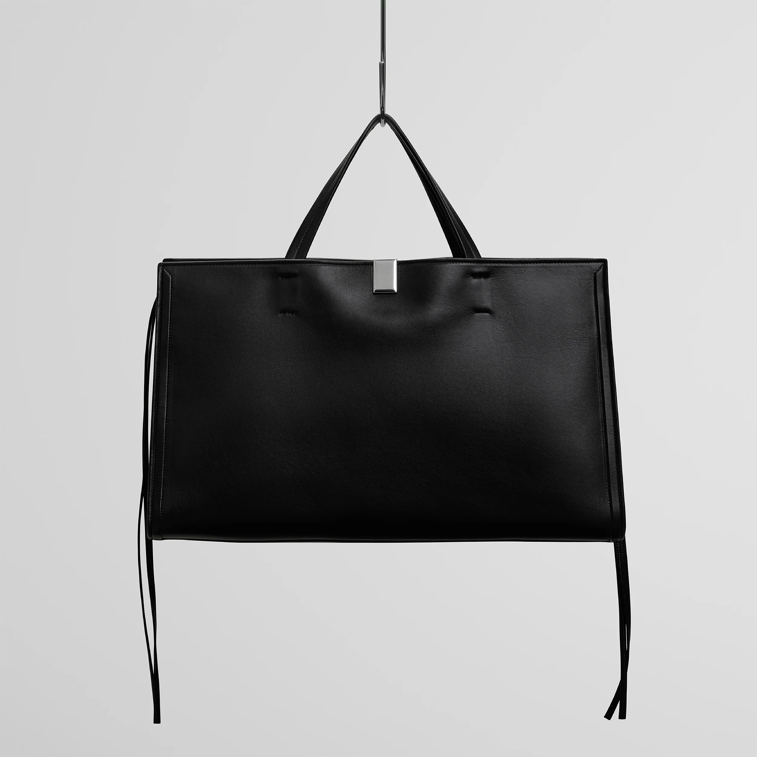 PHOEBE PHILO | MEDIUM KIT CABAS | BLACK LEATHER WITH SILVER