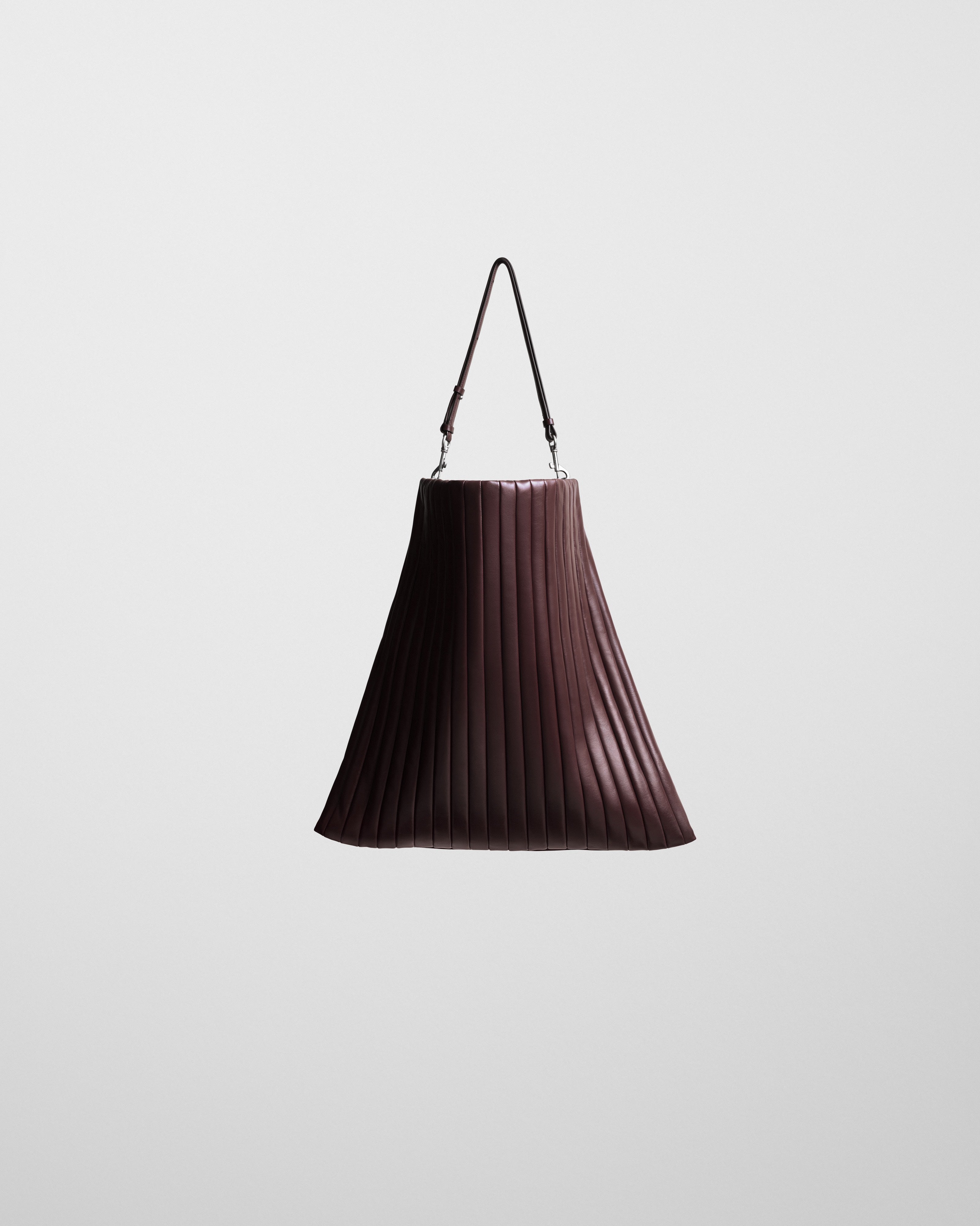 OW ワンウェイ　クラシカル　プレミオ9 PHOEBE PHILO US | ACCORDION BAG | oxblood leather