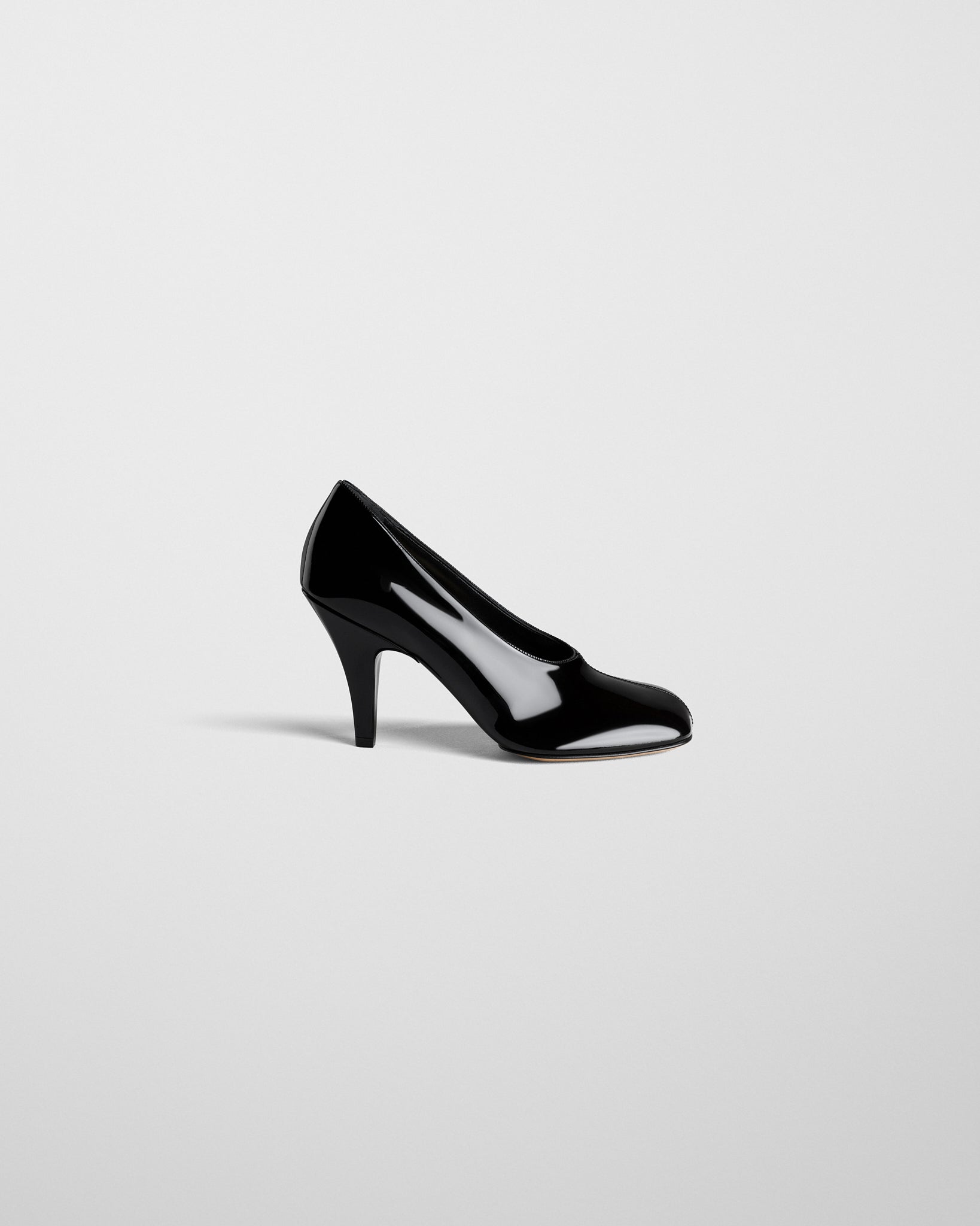 PHOEBE PHILO US | SOFT PUMP | black patent leather