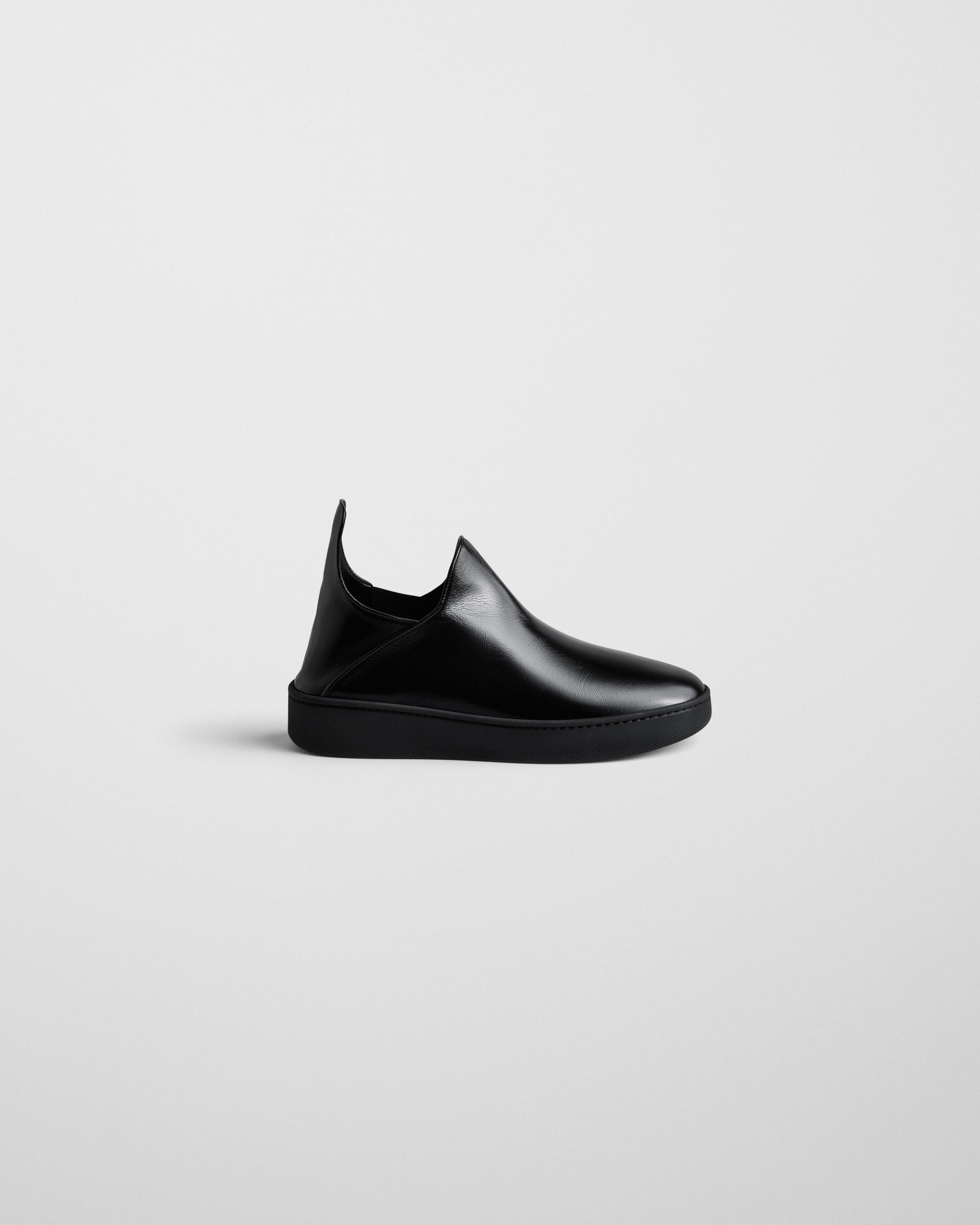 PHOEBE PHILO | SLIP ON SNEAKER | BLACK LEATHER