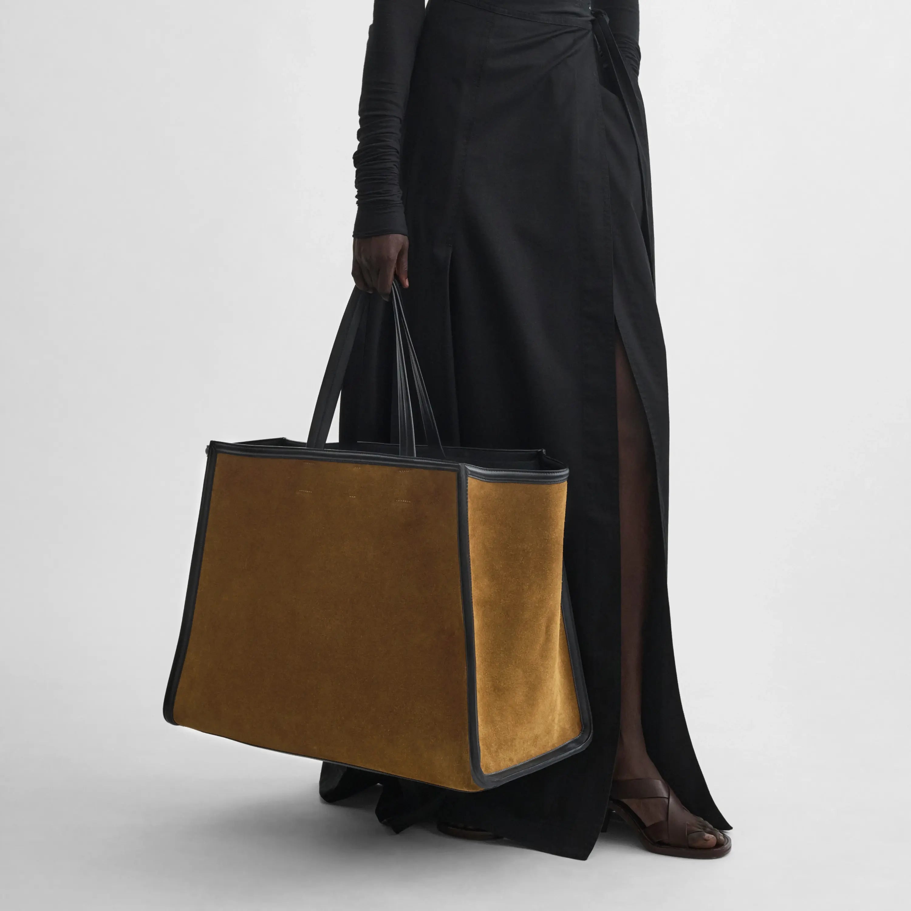 PHOEBE PHILO | XL CABAS | TOFFEE SUEDE PHOEBE PHILO | XL CABAS | TOFFEE SUEDE