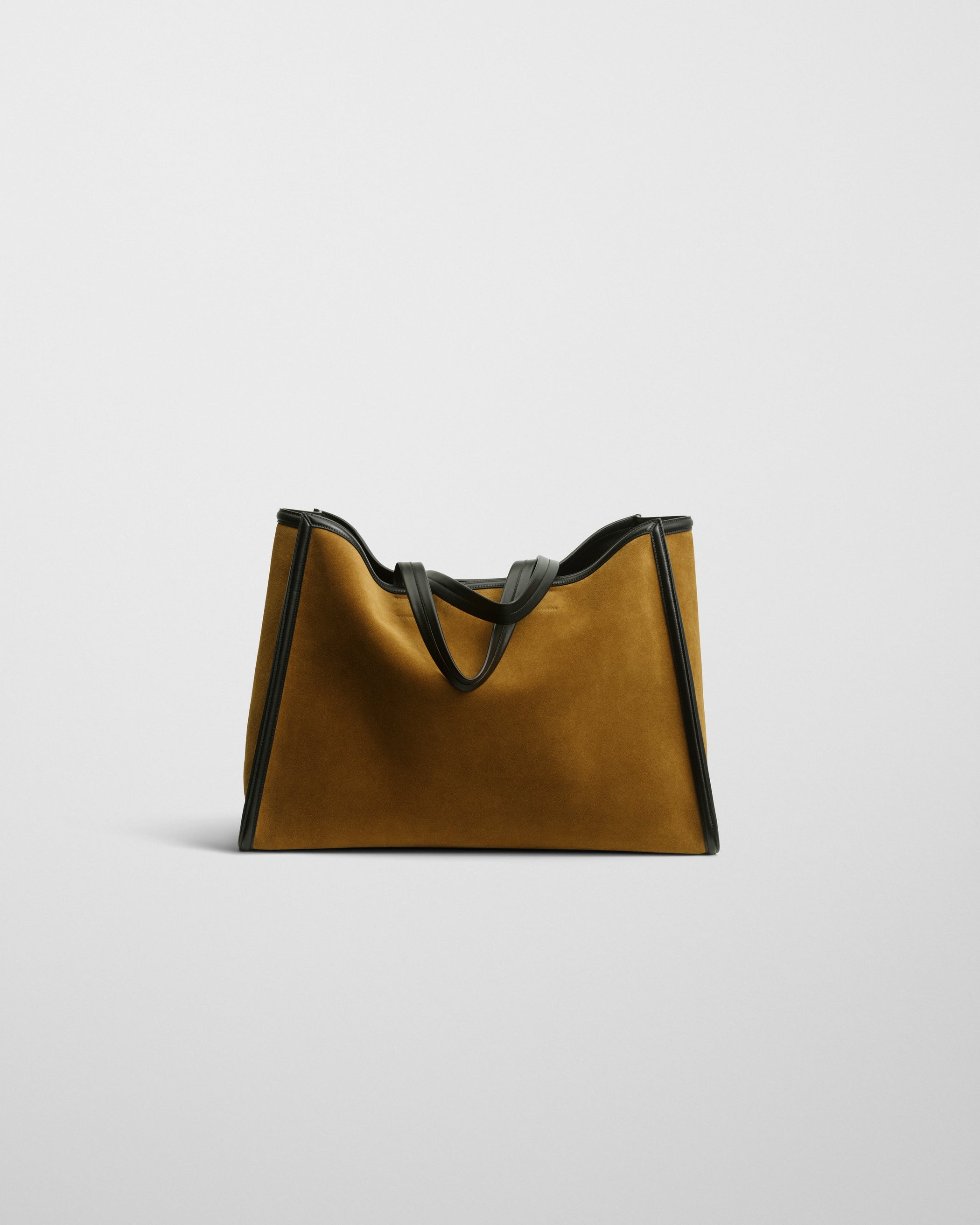 Front view of XL CABAS BAG in toffee suede