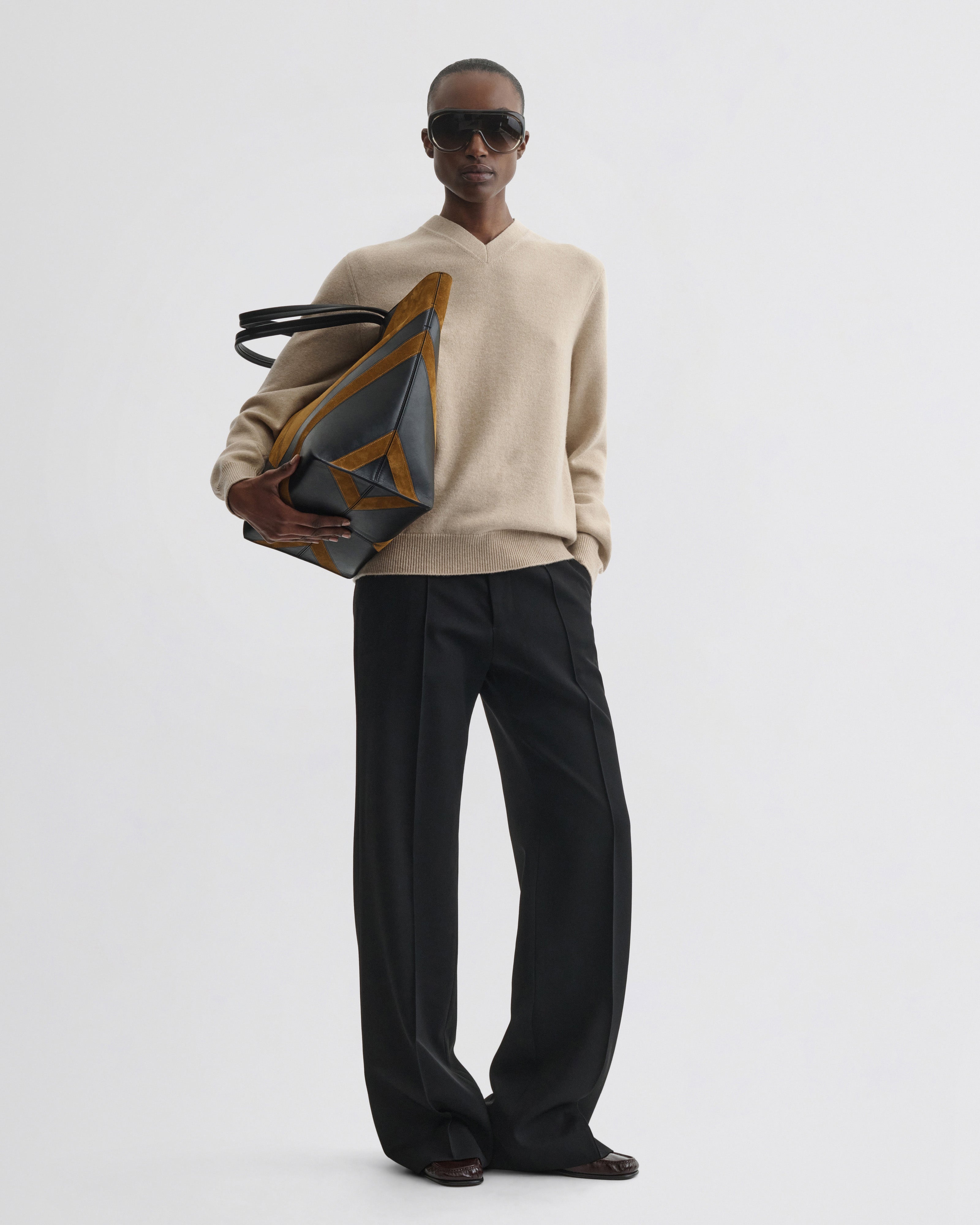 PHOEBE PHILO | BASKET CABAS | BLACK LEATHER AND TOFFEE SUEDE WITH