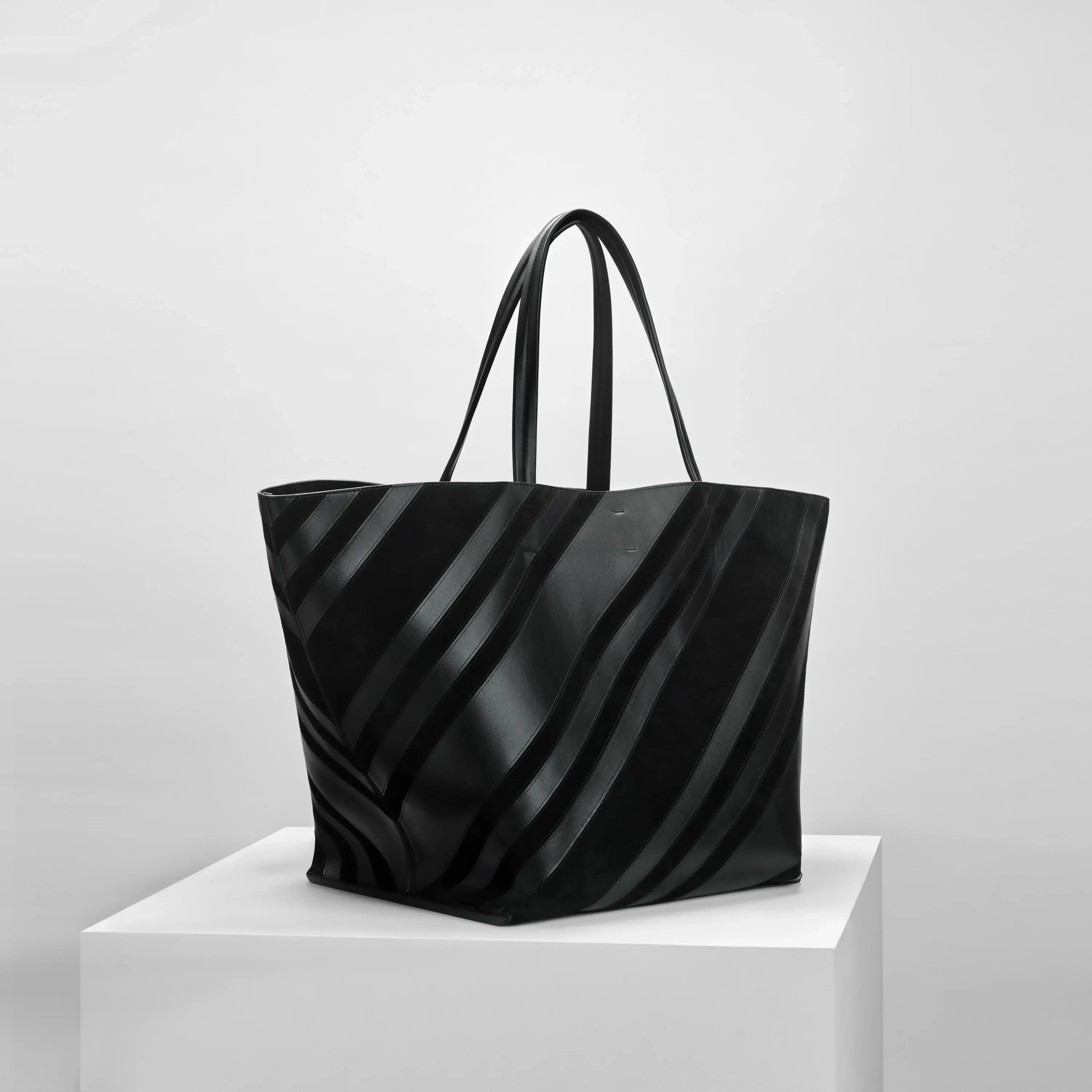 Phoebe Philo ショッパーバッグ PHOEBE PHILO | BASKET CABAS | BLACK LEATHER AND SUEDE WITH