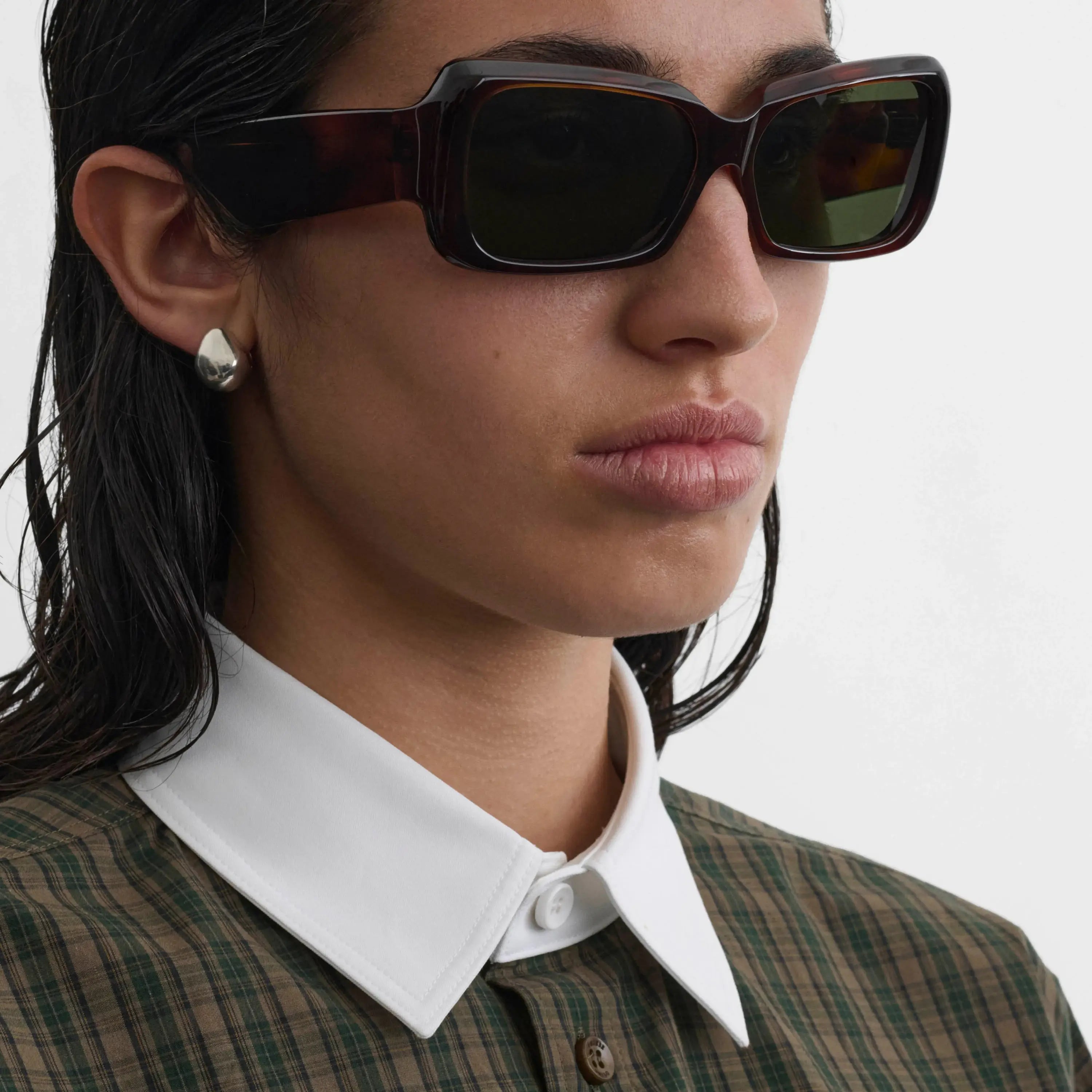 PHOEBE PHILO スコアサングラス(3色) PHOEBE PHILO | SCORE SUNGLASSES | BROWN TORTOISESHELL ACETATE