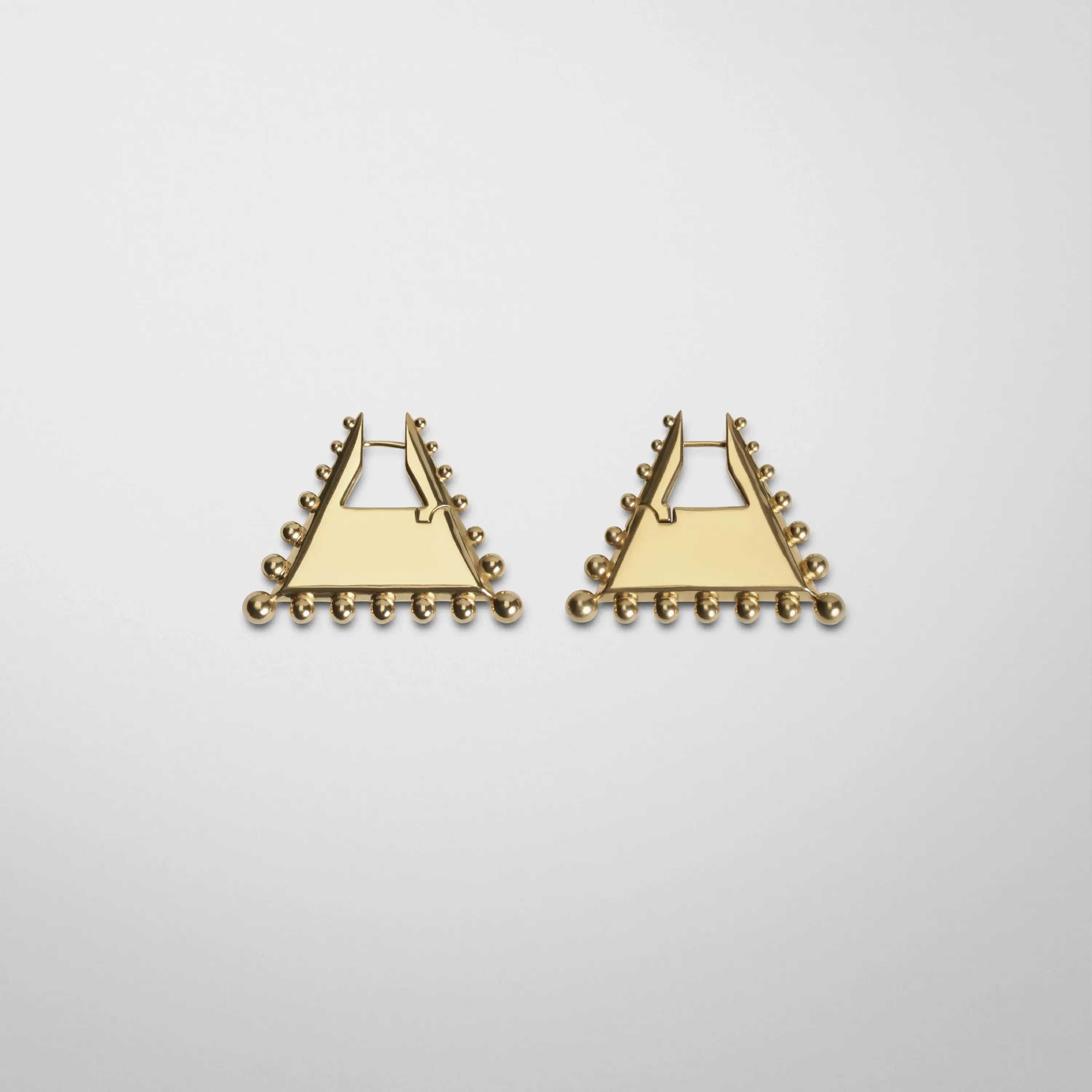 【エレガントに耳元を飾る】PHOEBE PHILO ボブピラミッド ピアス PHOEBE PHILO | BOBBLED PYRAMID EARRINGS | GOLD PLATED