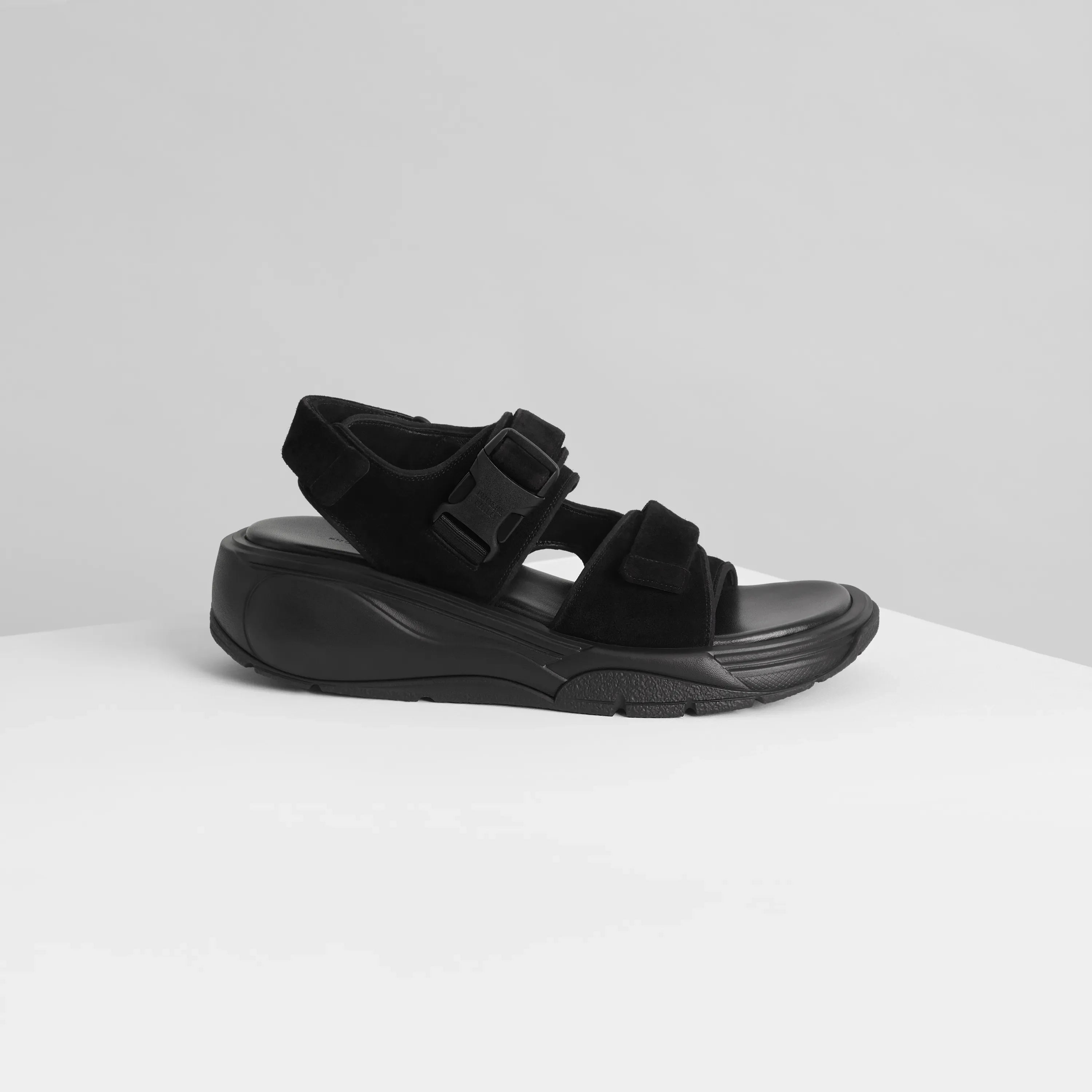 【PHOEBE PHILO】ランナー サンダル スエード ストラップ PHOEBE PHILO | PACE RUNNER | BLACK SUEDE