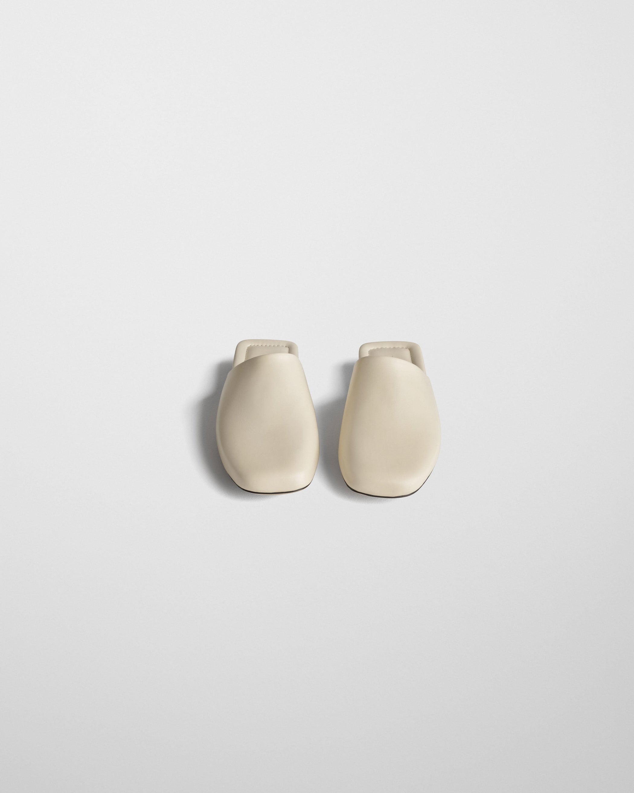 View of ROBE SLIDE in cream leather