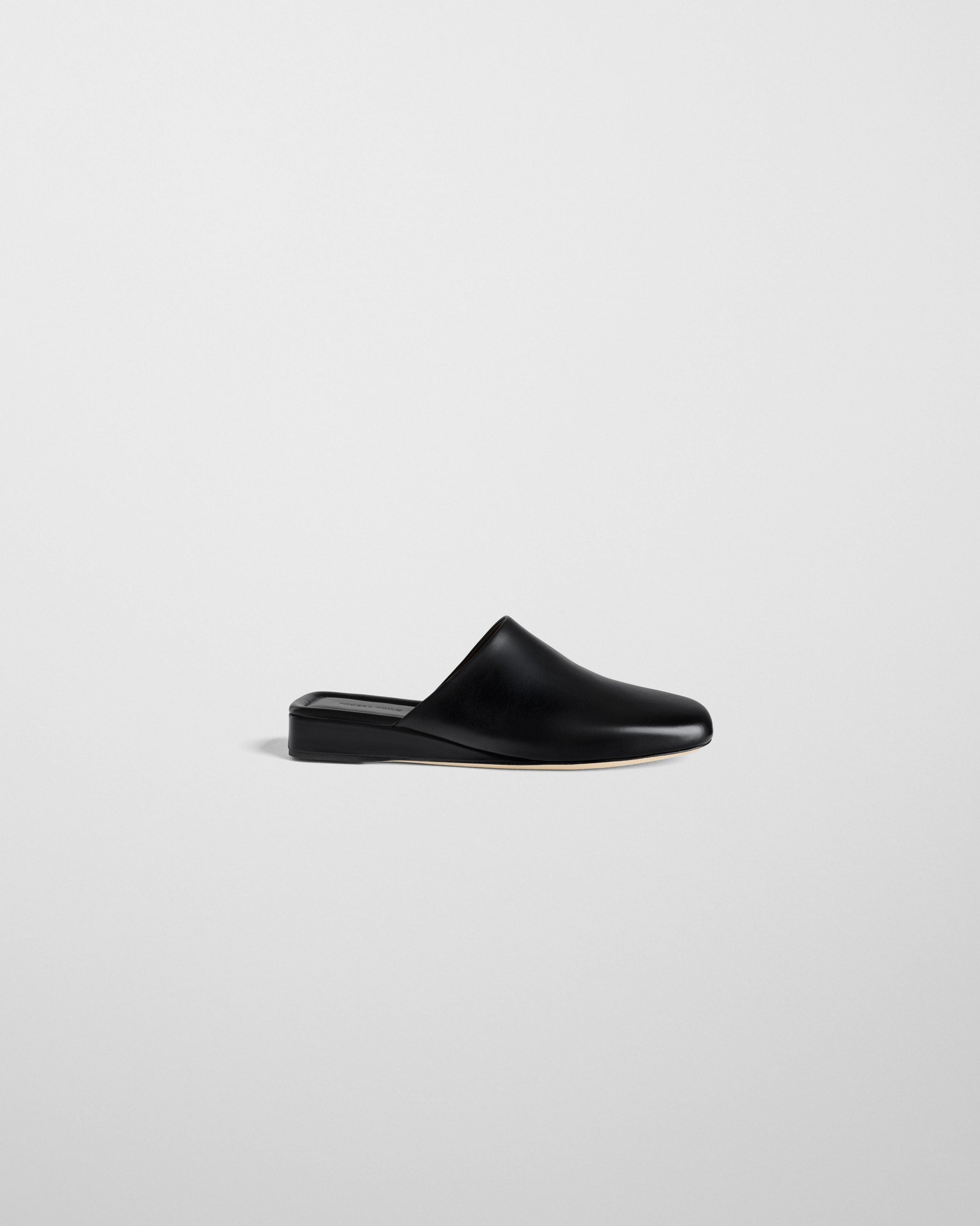View of ROBE SLIDE in black leather