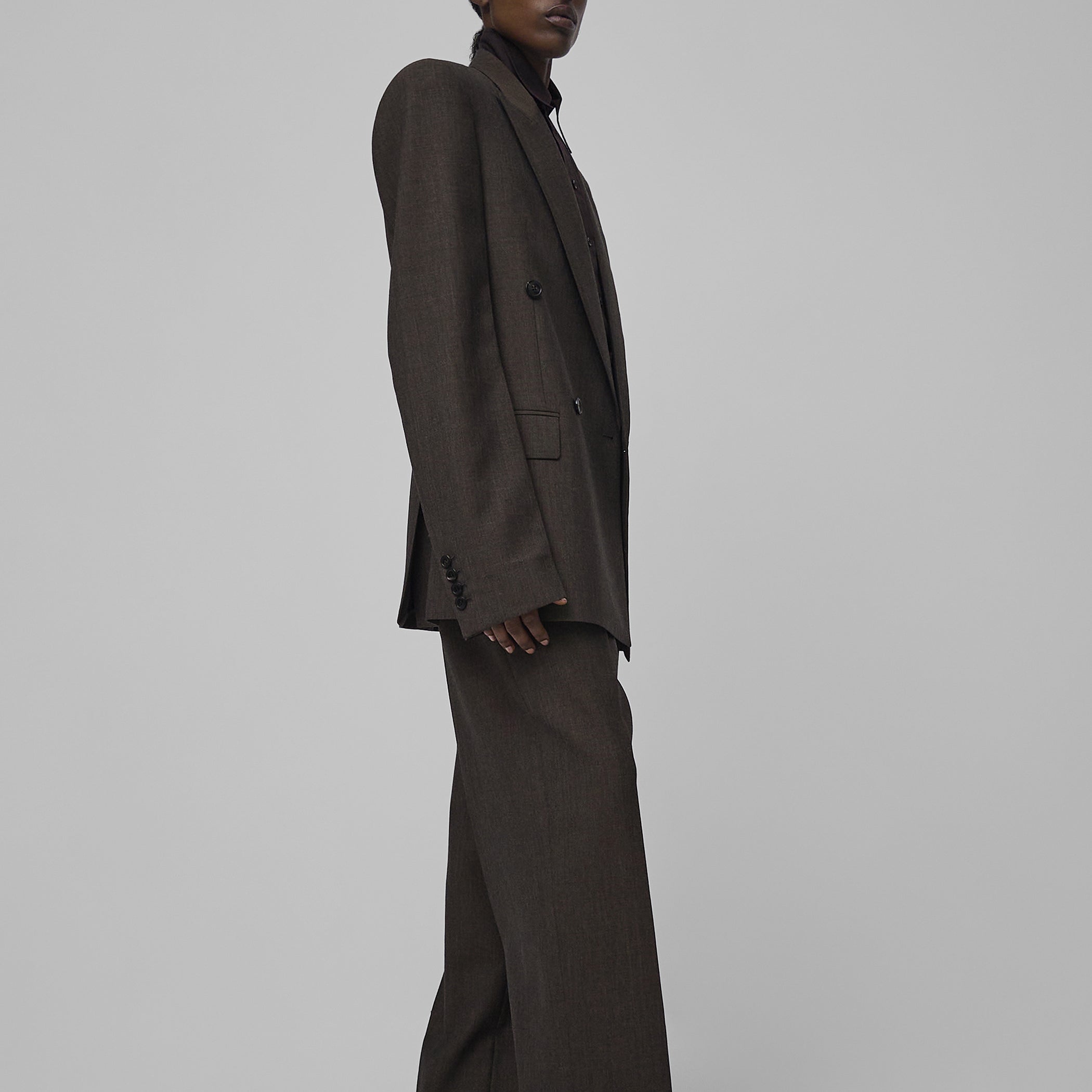 Side view of model wearing MILANESE JACKET in cigar