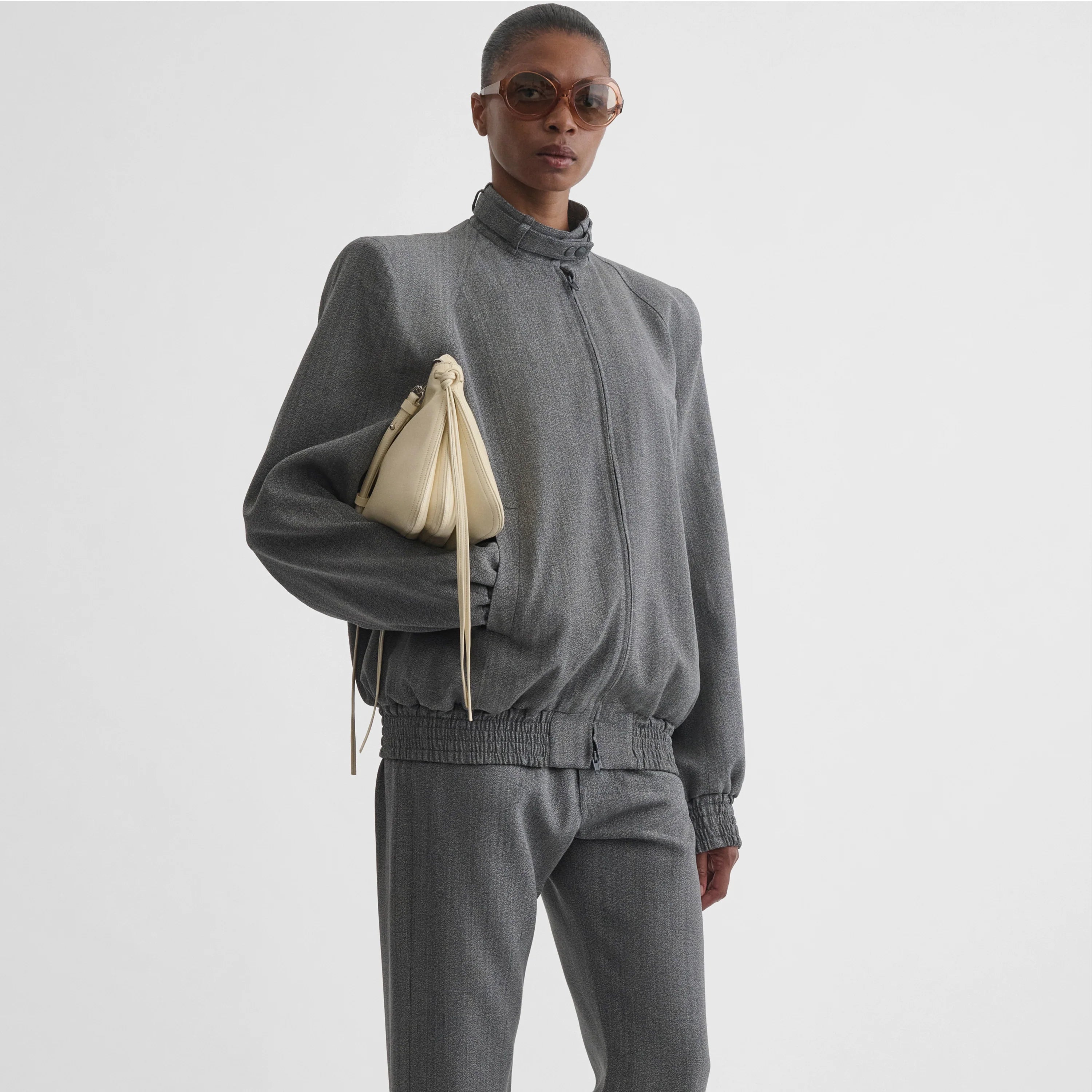 25SS シンプルお洒落 上品【PHOEBE PHILO】SMALL GIG BAG ギグ PHOEBE PHILO | SMALL GIG BAG | STUCCO LEATHER