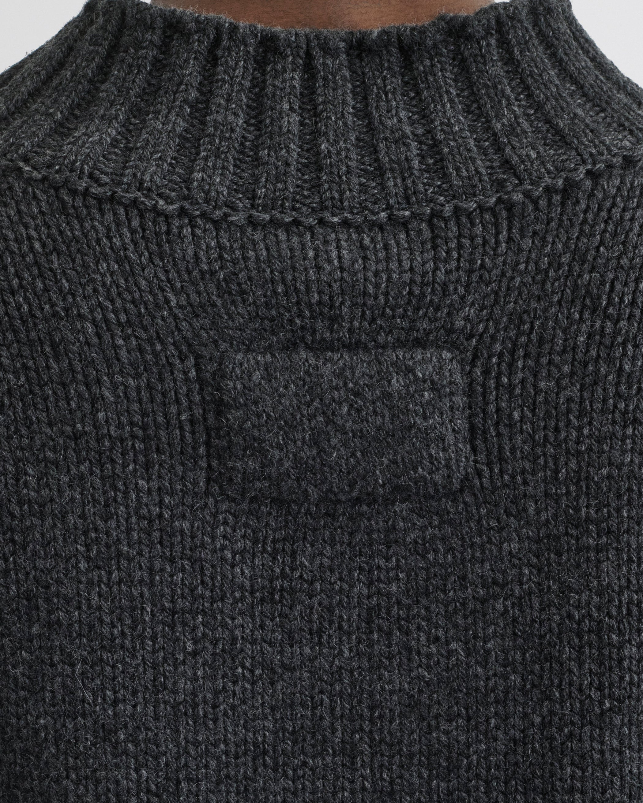 Close up detail view of Crewneck Jumper in grey cashmere