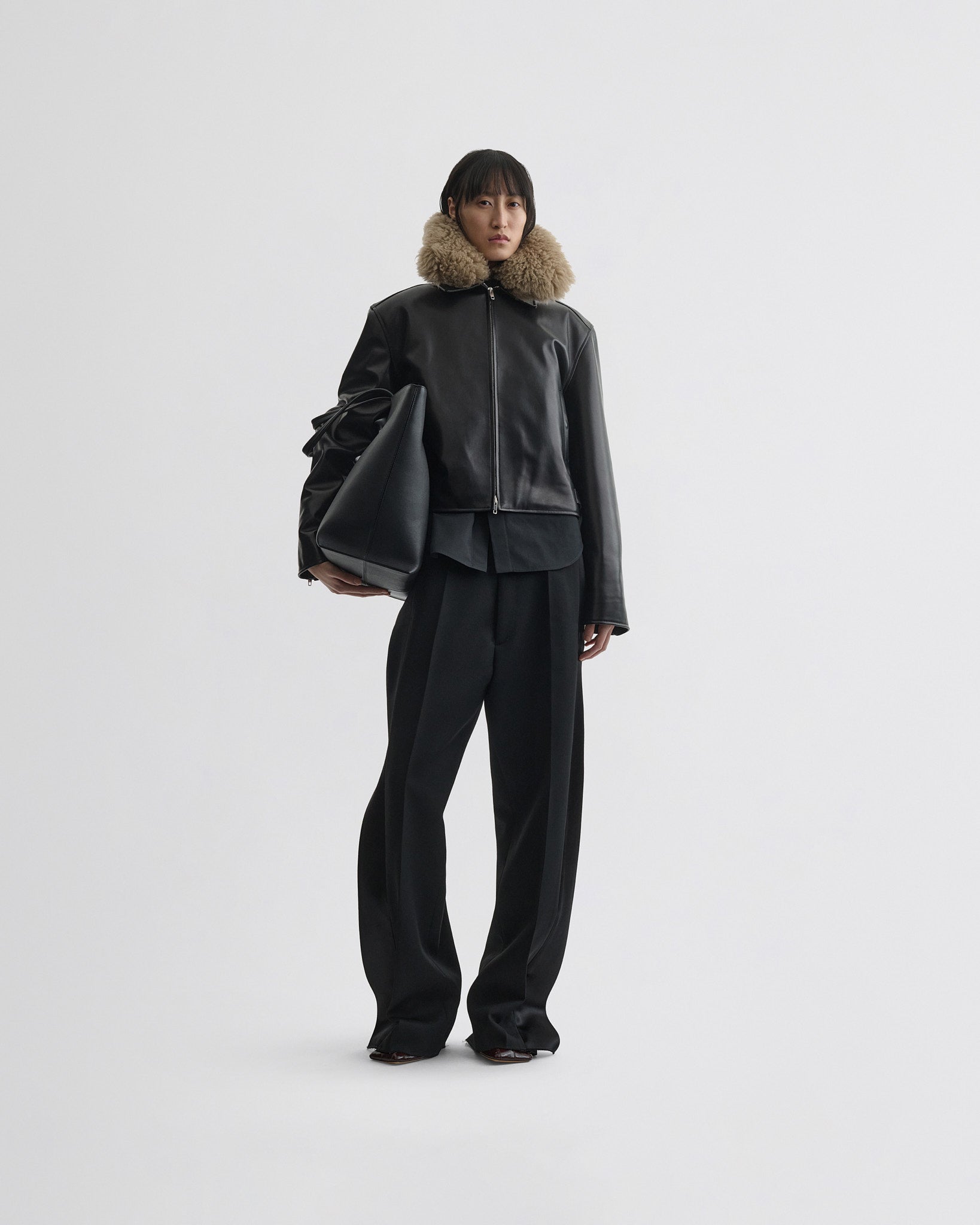 PHOEBE PHILO | CROPPED AVIATOR JACKET | BLACK LEATHER