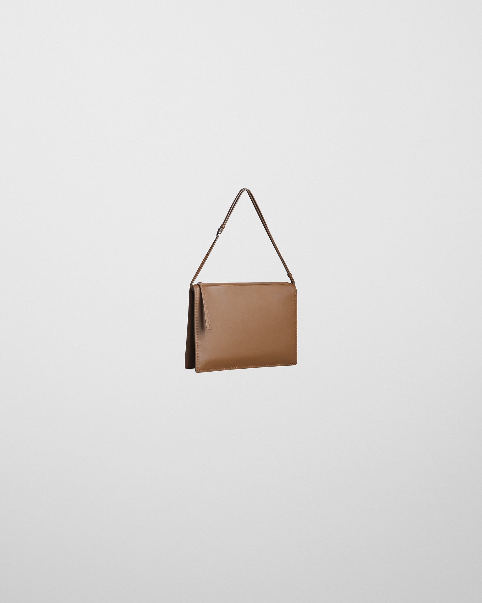 View of GLOVE POCHETTE in caramel leather