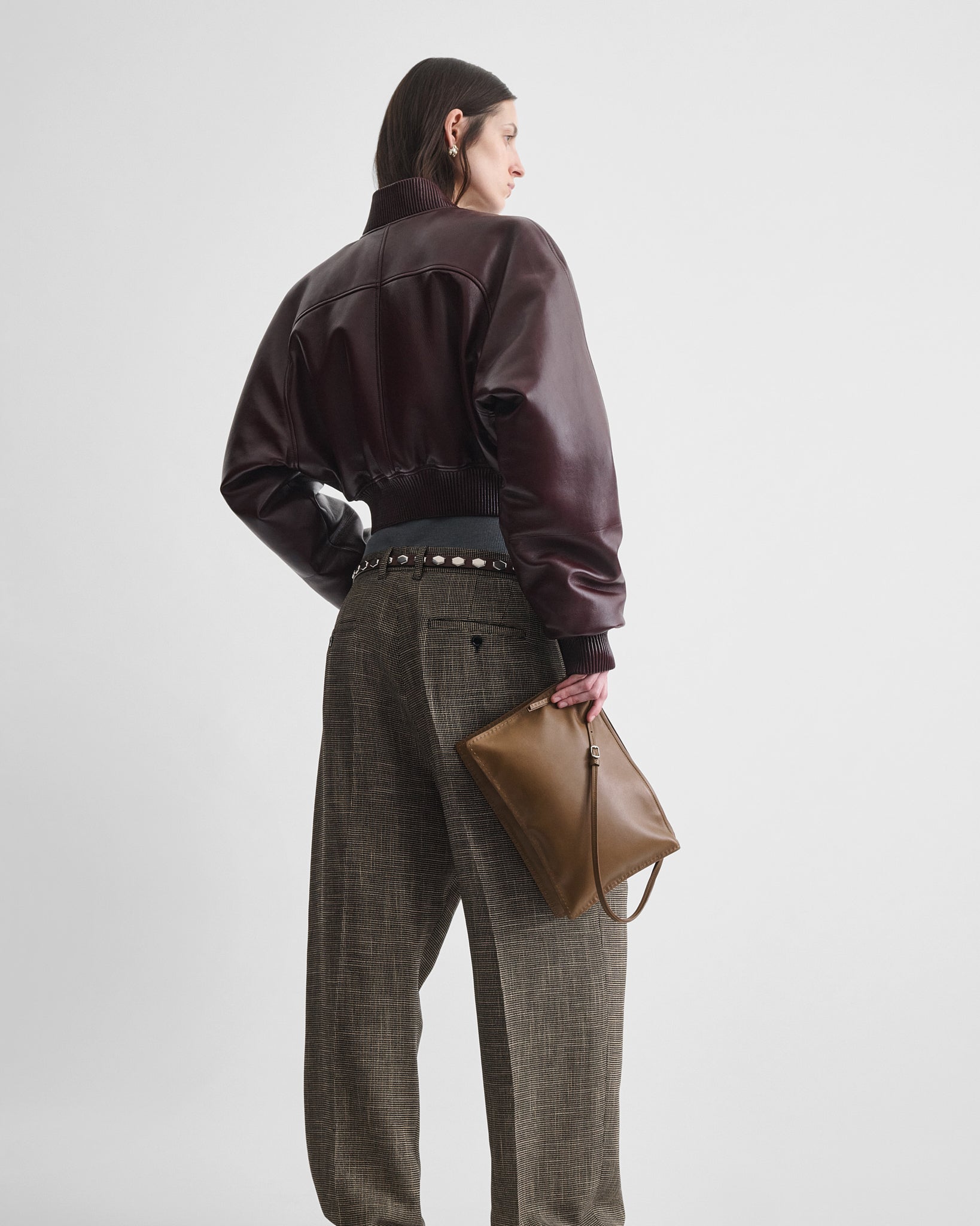 View of GLOVE POCHETTE in caramel leather