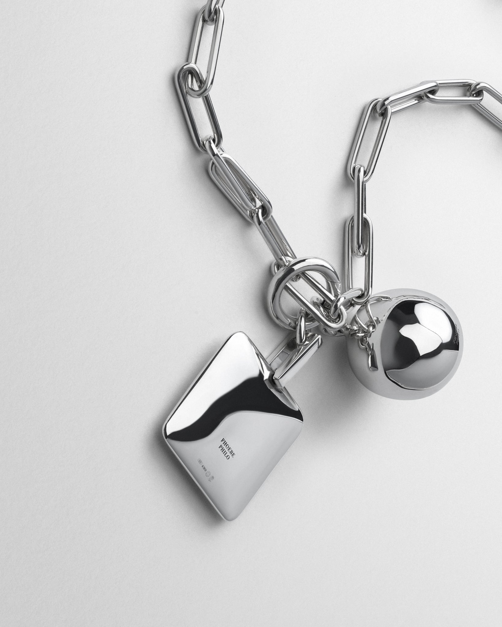 View of JANGLE NECKLACE in silver