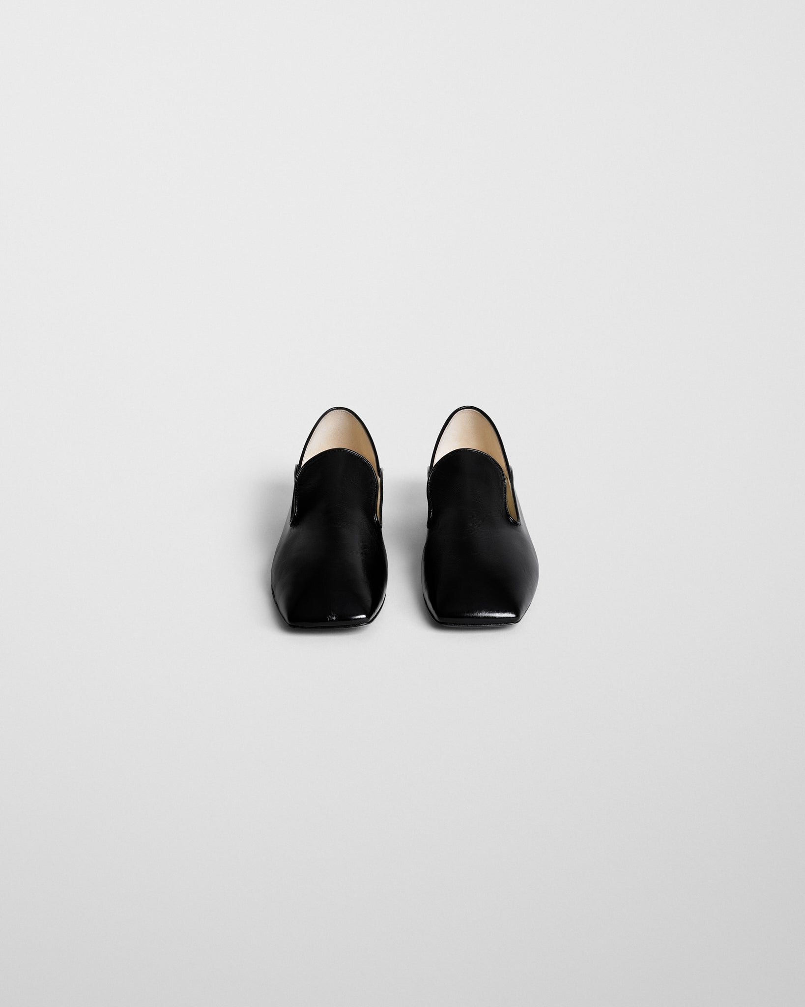 View of MAN'S SLIPPER 20 in black leather