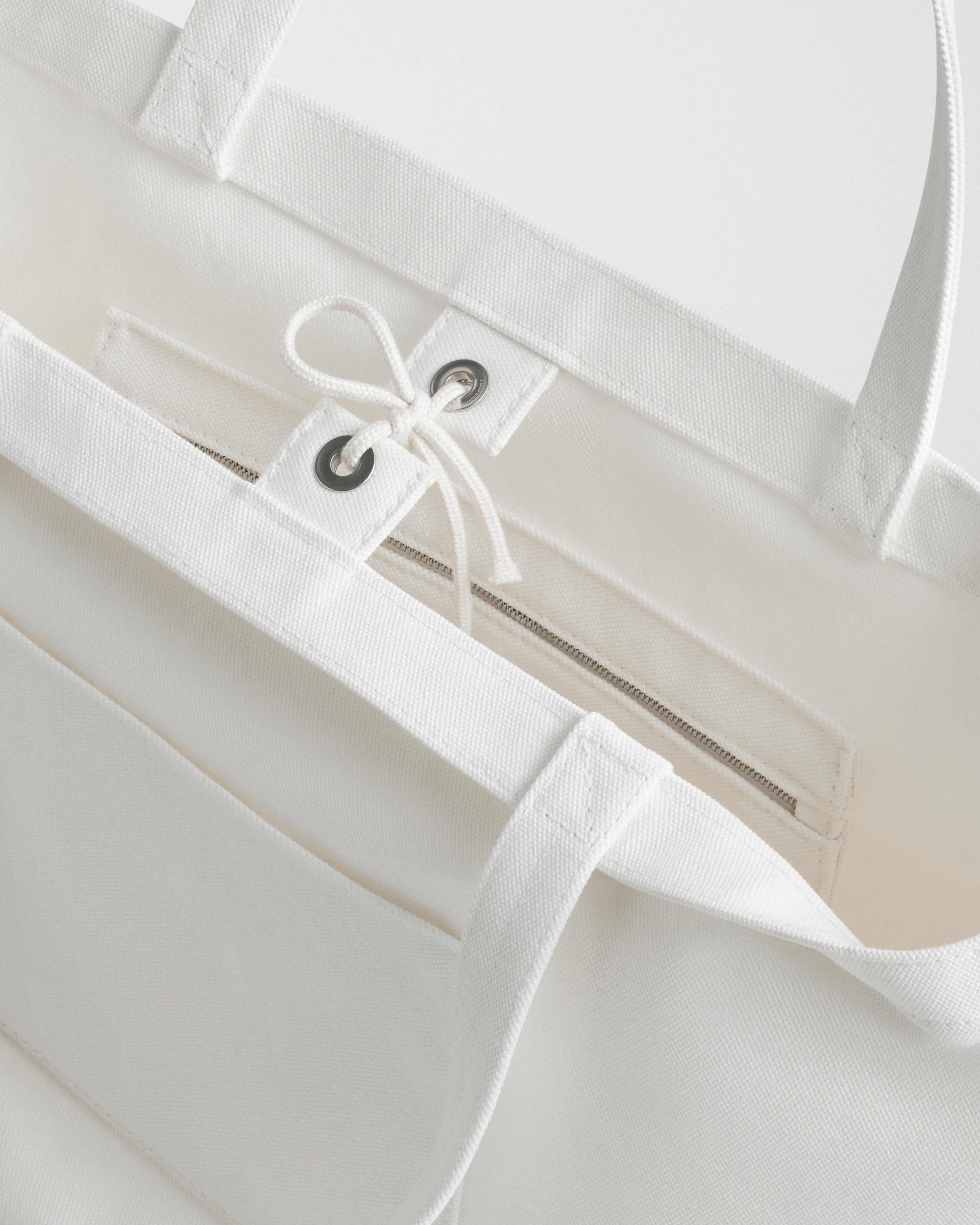 PHOEBE PHILO | CANVAS CABAS | paper white canvas