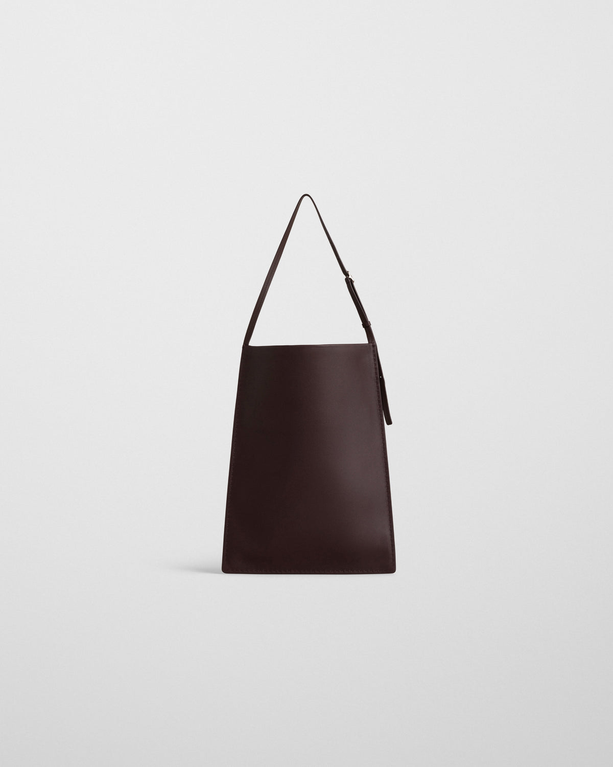 Back view of GLOVE MESSENGER BAG in oxblood leather