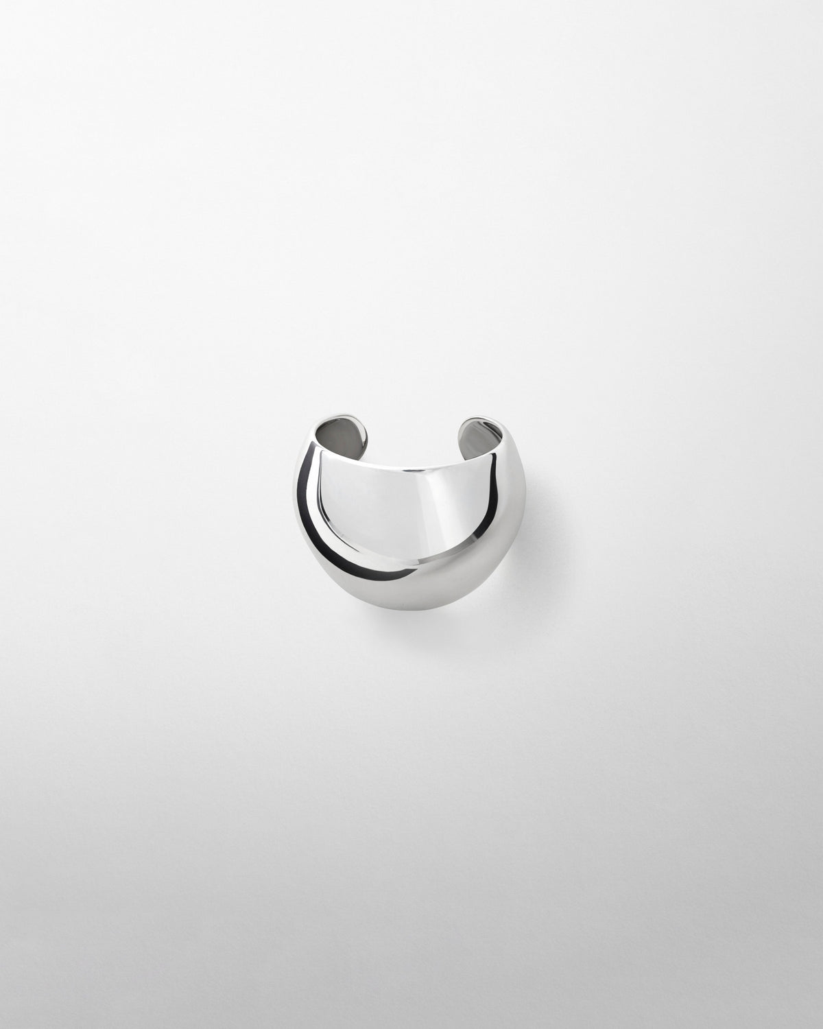 Front view of BOMBÉ CUFF in silver