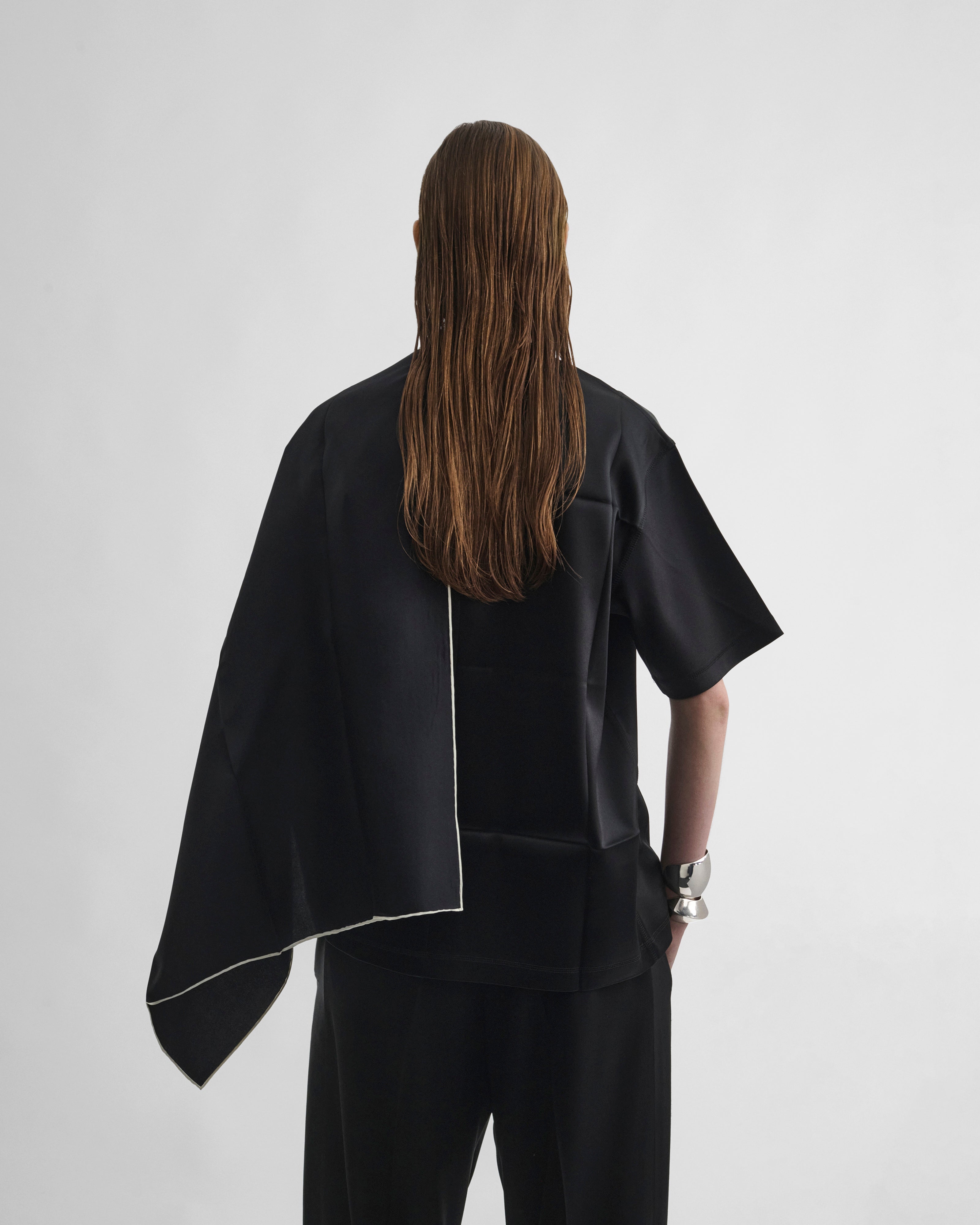 PHOEBE PHILO | SCARF TOP | black silk