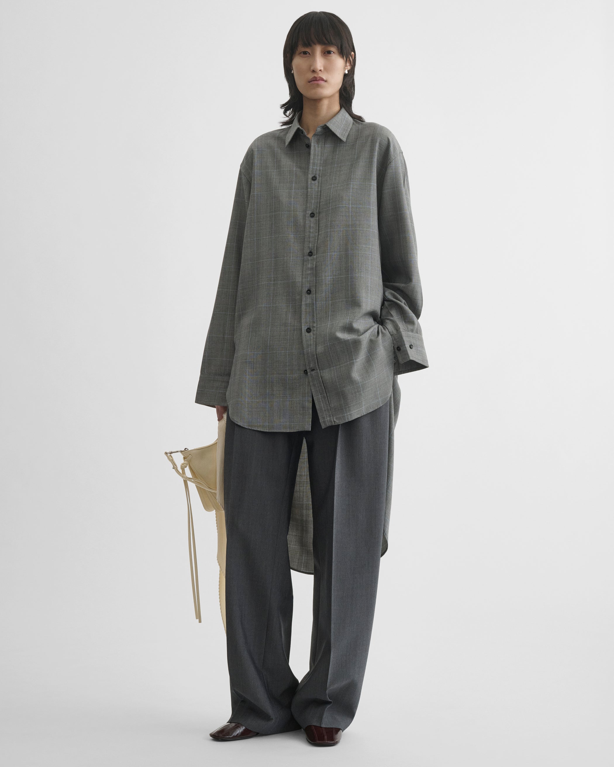ELONGATED SHIRT | black-blue wool