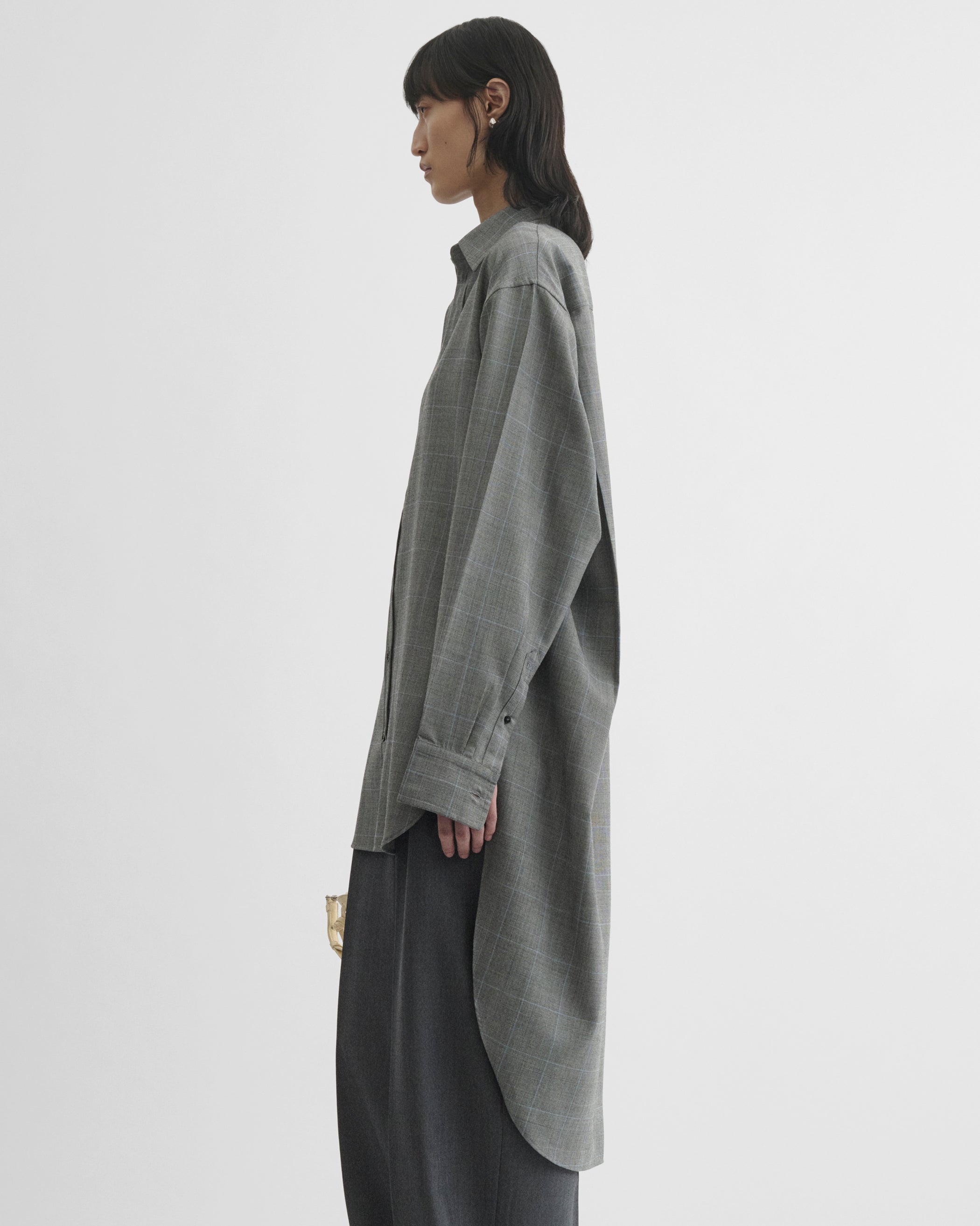 ELONGATED SHIRT | black-blue wool